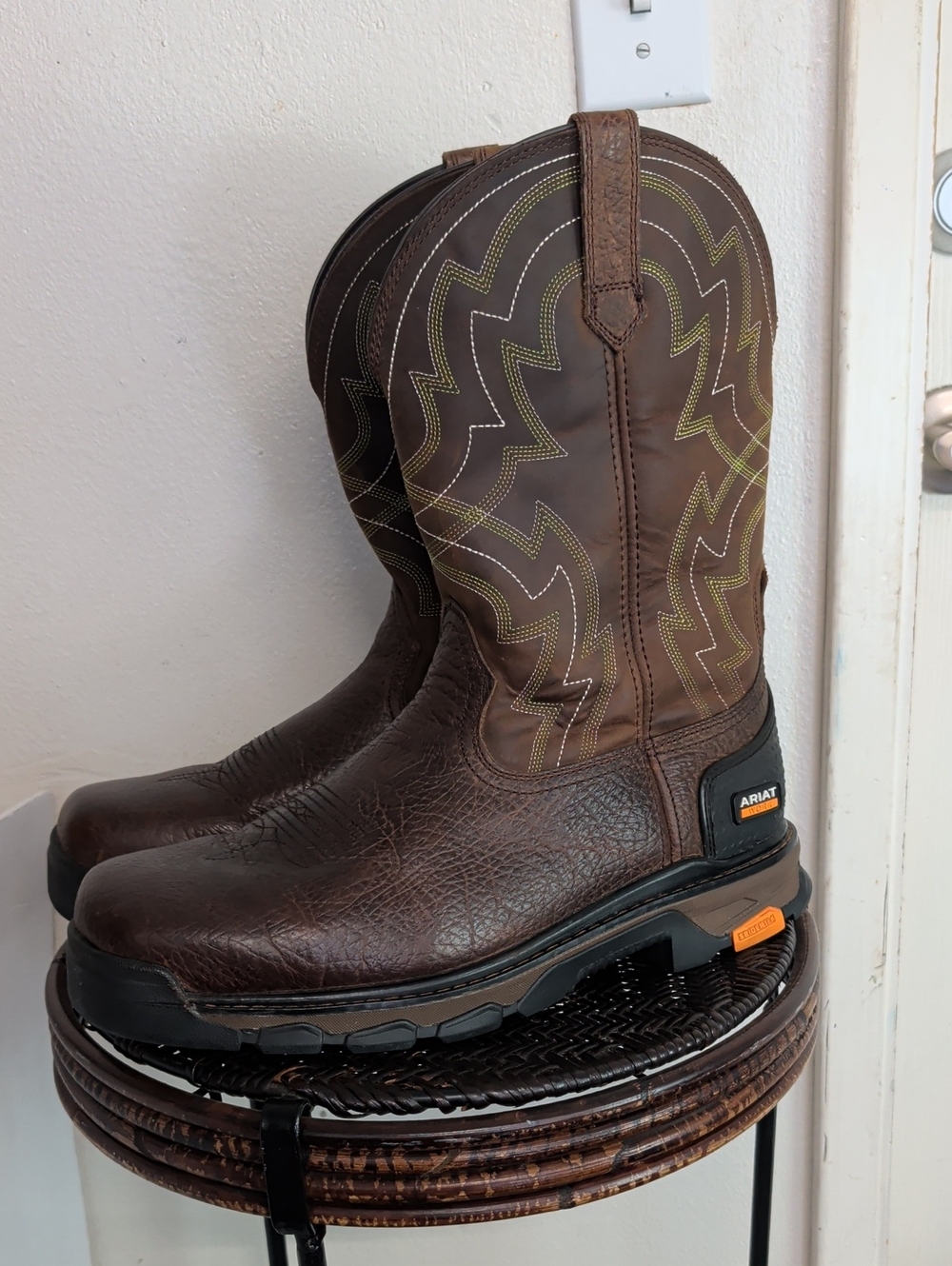 Ariat Men’s Size 15 EE Wide Intrepid SpiderTEK Square Toe Work Boots Leather